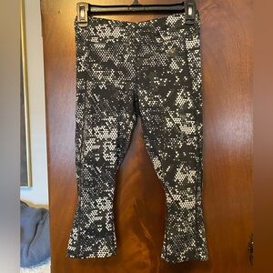 The North Face FlashDry Cropped Leggins Small black and white